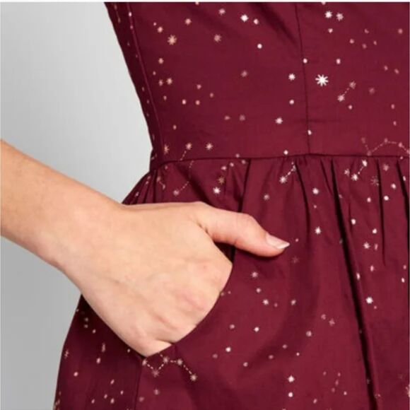 Modcloth Stars Constellations Dress - Burgundy 10 - Picture 3 of 9